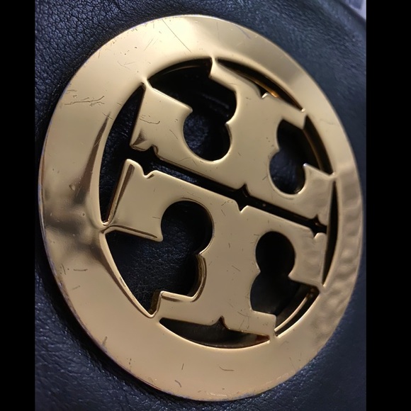 Tory Burch clutch/crossbody leather bag! - Picture 10 of 12